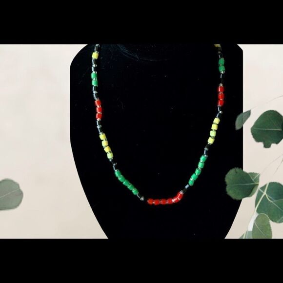 Vintage hand blown glass bead red-green-yellow-black clear  necklace 22”L - Picture 5 of 14